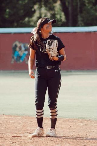 HenryettaSoftb1's tweet photo. Congrats to our stud 2B Kasedi Gobin being selected to the All Region Team as a Utility selection!!! https://t.co/05vIKRAVOA