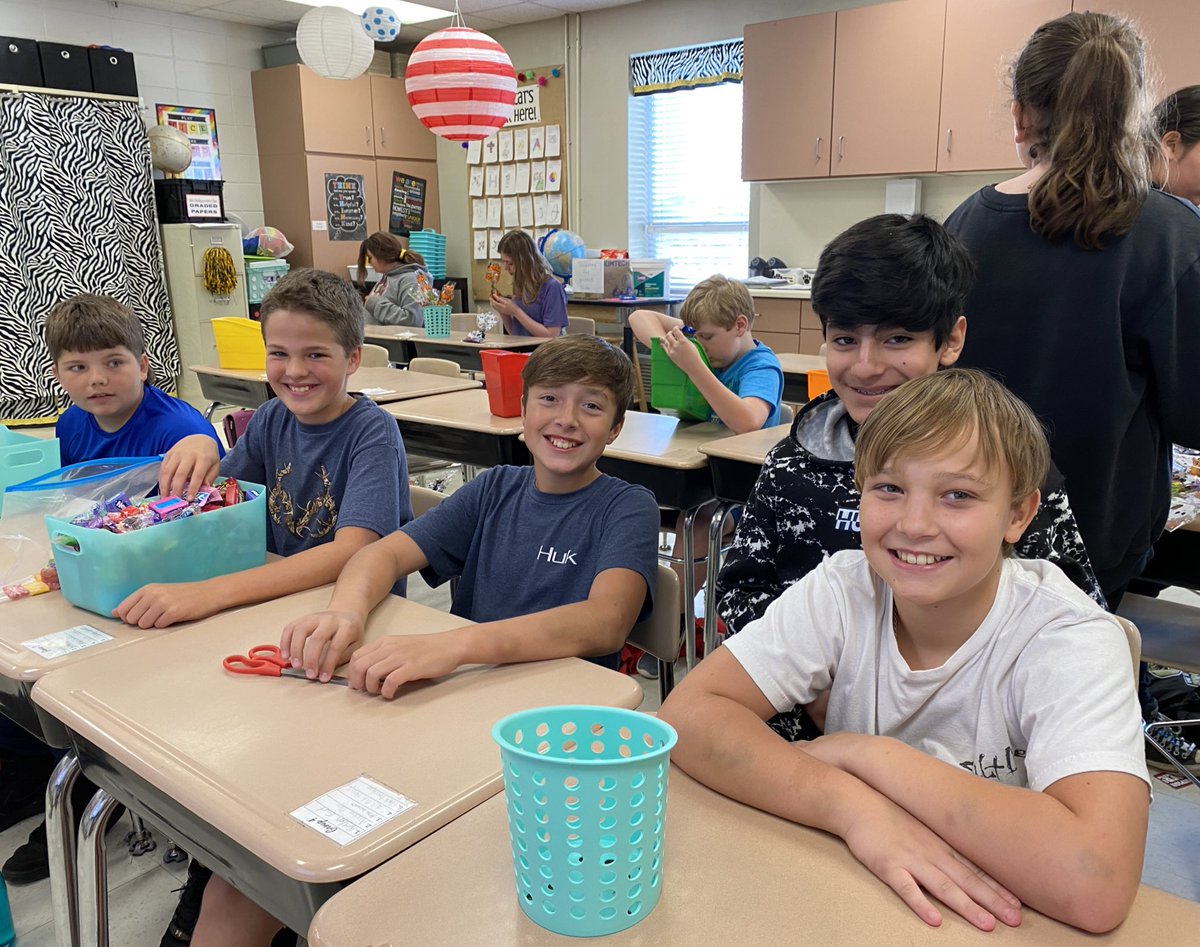 MrsHworth3's tweet photo. Our assembly line simulation activity was a productive, efficient, and frustrating learning experience, but we had fun and helped the WES PTA too! @kkallhoff @PrincipalPage @MrTommyDuke @jessica_svarney @wescullman #weststory #assemblyline #childlaborlaws #paidwithcandy https://t.co/LNOsvGO5aM
