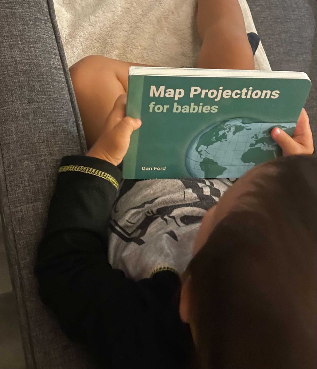 .<a href="/windrosemaps/">Windrose Maps</a> got the #mapbook today! Thank you, our little one is enjoying it. Thanks also to <a href="/giblet22/">Gabriel Pelletier</a> for tweeting the contest 😆