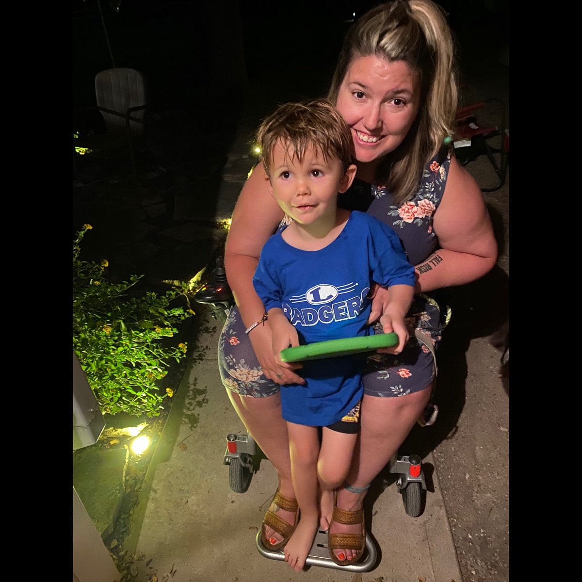 sunnystrongals's tweet photo. i’d like to personally thank @tarletonstate homecoming for reviving my tan in late October 😎
#bleedpurple #auntsunny #babypeyton #hicoilikeo https://t.co/WDiss04tF9