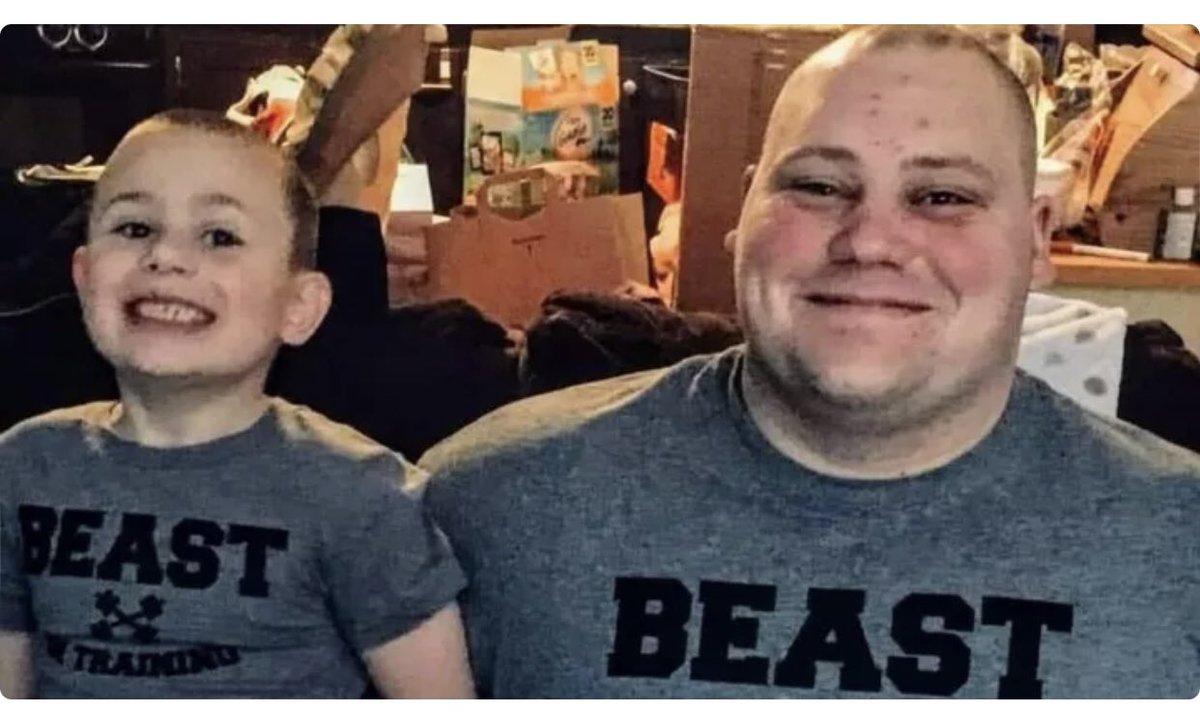 mfernung's tweet photo. Former MU O-lineman and teammate Tyler Mann passed away on Sunday.  Definitely at a loss for words as these losses are so tragic &amp; beyond our understanding. Please keep his family &amp; friends in your prayers . 🧡🧡 #78 #tmannstrong

https://t.co/p0ue1Rrmzp https://t.co/sJh7bfljAf
