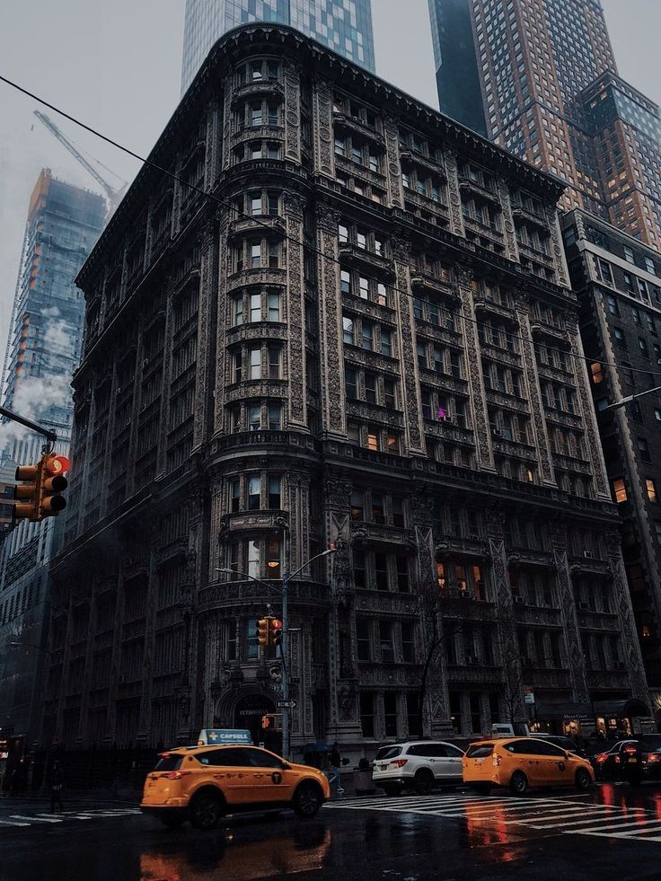 Simochenkom's tweet image. - Что это, глупость или храбрость? 
- Какая разница если в конце концов я добьюсь своего? 

Быть собой значит быть храбрым. Но те кто боится делать так же, могут назвать это глупостью. 
У каждого свой выбор. Делать или критиковать, в глубине души желая того же.