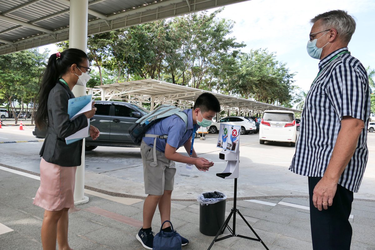 AISPPCambodia's tweet photo. Yesterday, AISPP welcomed our Foundation to Year 5 students back to campus for the first time since months of remote learning started. Back to school and looking cool. #aispp https://t.co/Qt8cSYTr3E