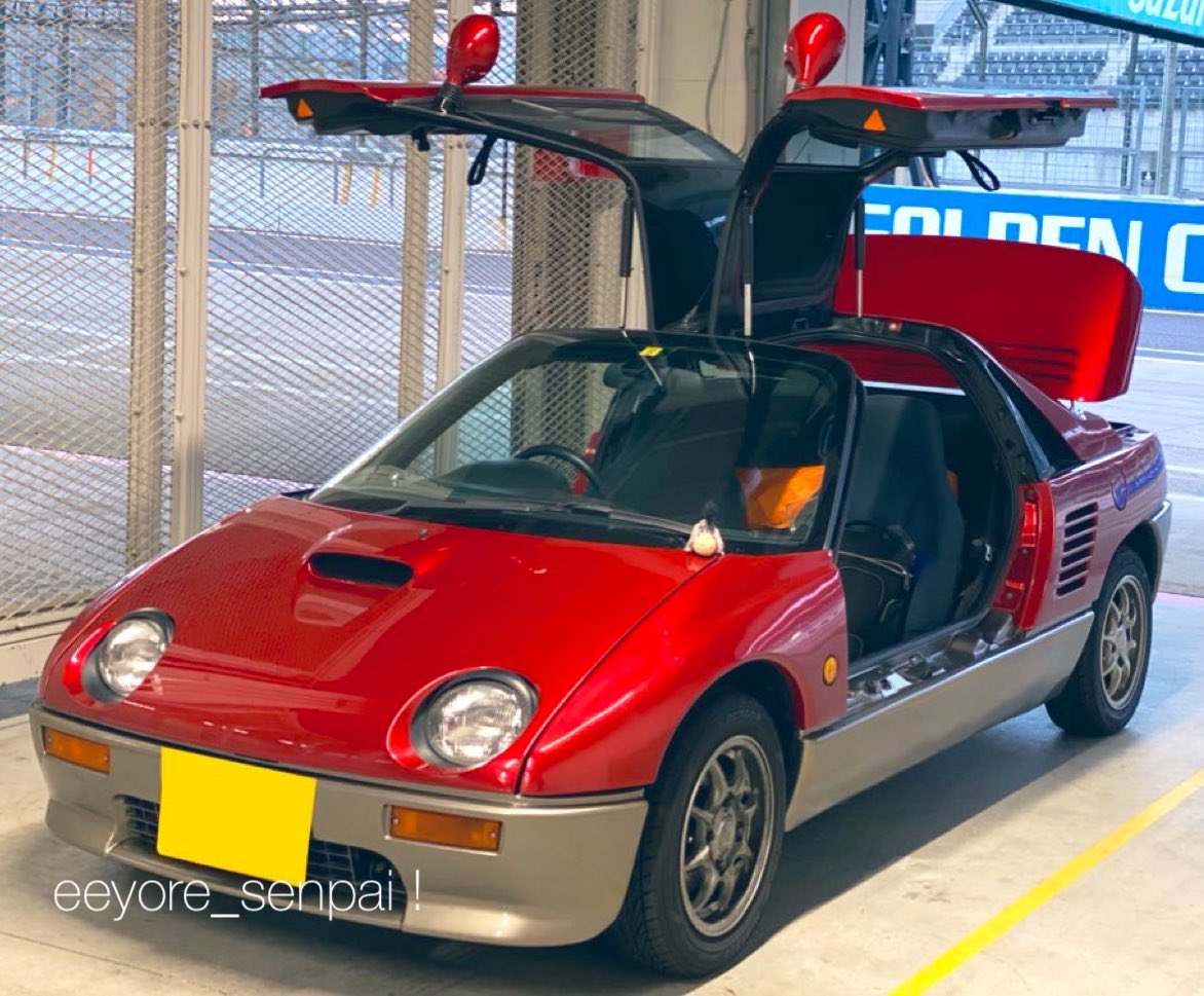 仕事で公共施設へ行くときは マツダの軽自動車 を使うことがあるが駐車場に着くとオッサンが集まって来て大騒ぎになる Togetter