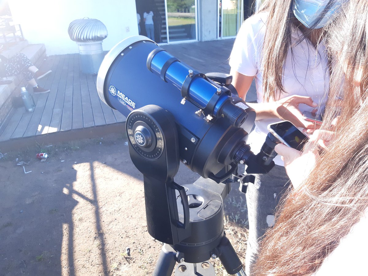 Nestorbusta's tweet photo. Observación de Sol ☀️ con estudiantes del #Liceo7 https://t.co/KmV2QWYS4Z