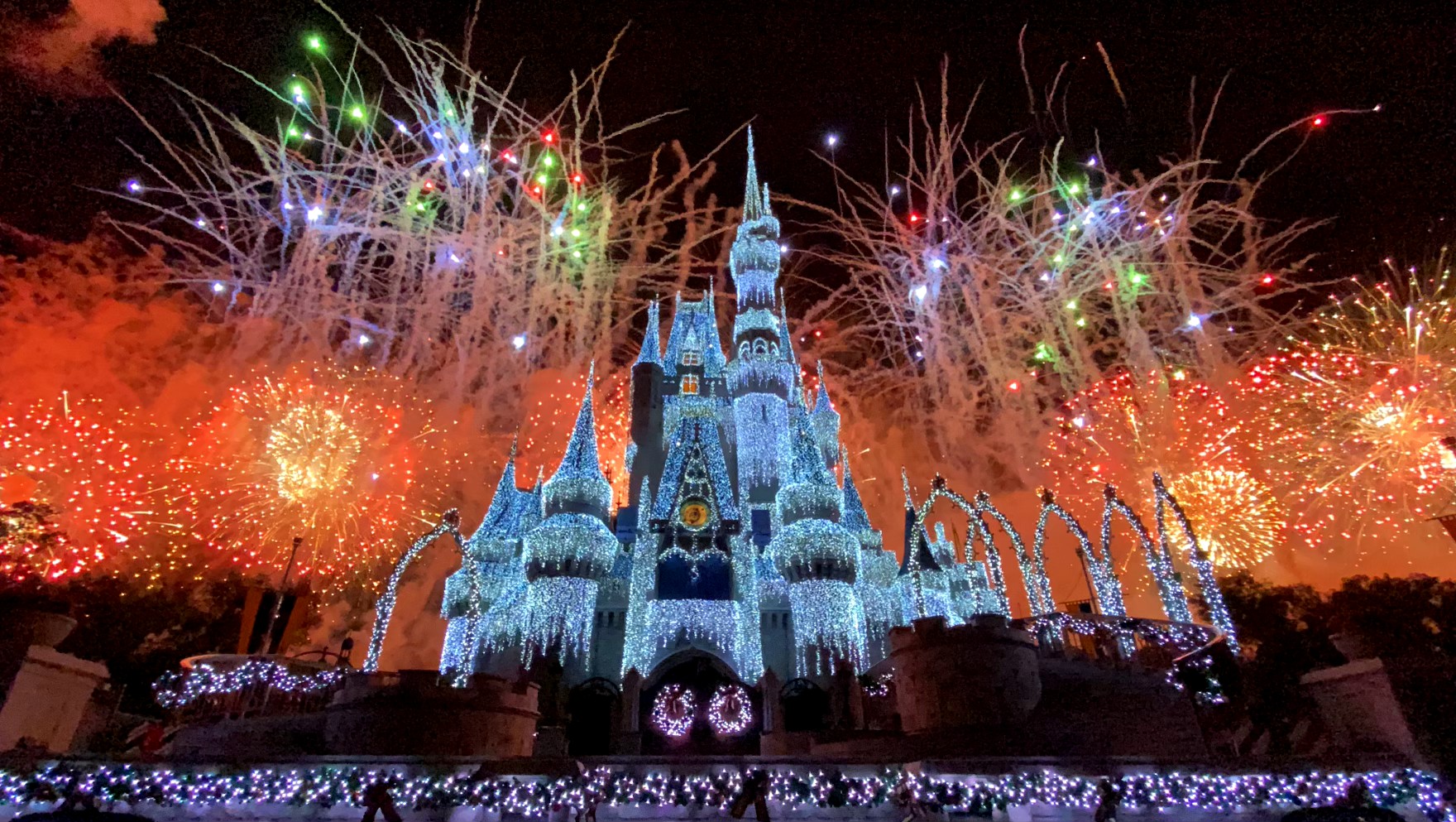 ディズニーワールドファン Jp Wdw噂シリーズ 大晦日の花火が帰ってくるかも ディズニーワールド 海外ディズニー ディズニーカウントダウン T Co Rl9oau4dsf T Co Fe9jvvsdbe Twitter