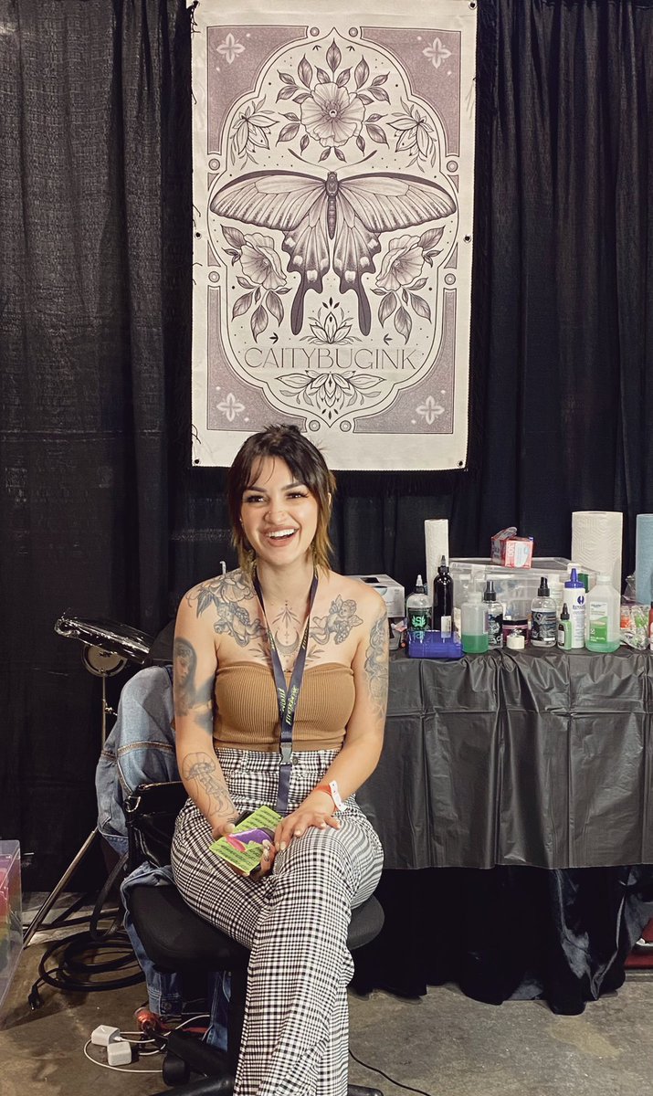 caitybugink's tweet photo. this lil tatter’s first convention! 🤠 https://t.co/OaTw8kgBrr