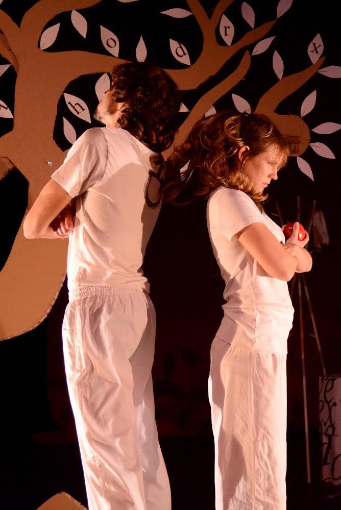 RubenNavarro's tweet photo. Una pandemia después PLAN B  vuelve a los escenarios! El 21 de noviembre a las 18h tendremos el placer de  volver a representar nuestra particular y divertida visión de la historia de Adan y Eva en el Auditorio Municipal de Benifairó de la Valldigna. Entrada gratuita 🌳🍎🐍 https://t.co/Njj4mzpsTN