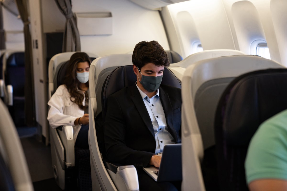 Traveling internationally? Starting Nov. 8, requirements for passengers traveling to the United States by air will change. Learn how these requirements impact your trip: bit.ly/3b71lQA. #CDC #Travel #COVID19