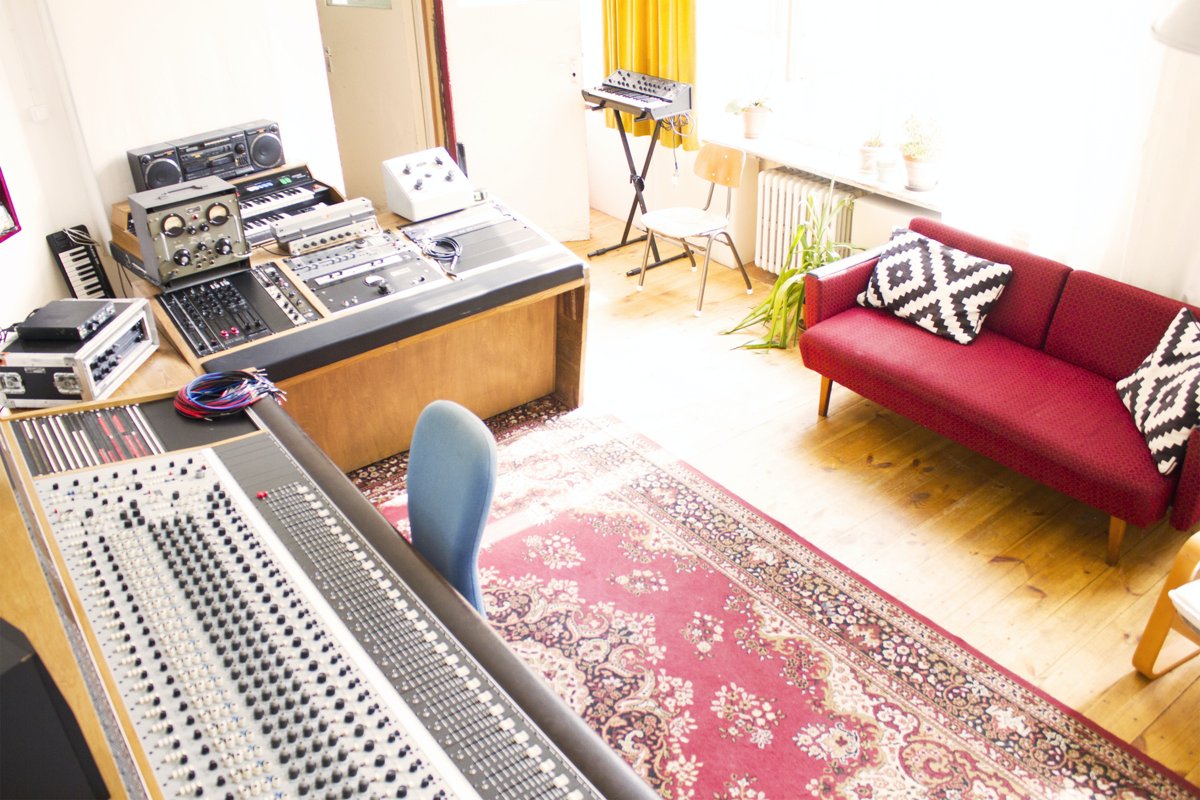 Studiotime tweet media