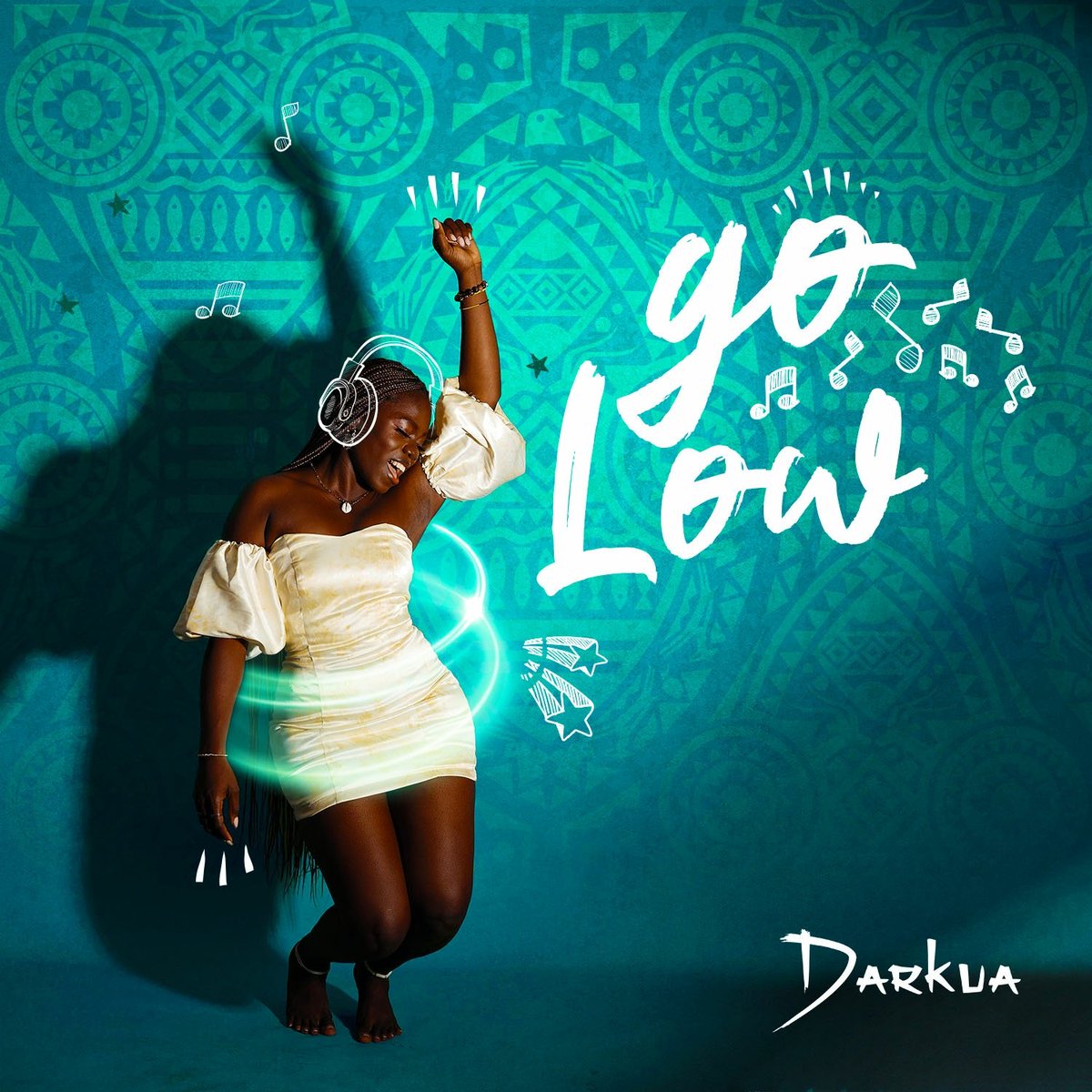 Darkuaaaa's tweet photo. #Golow drops  at midnight 🙈.
Drop 💃🏾, if you can't wait to listen to it. https://t.co/bxnLNl8mbe
