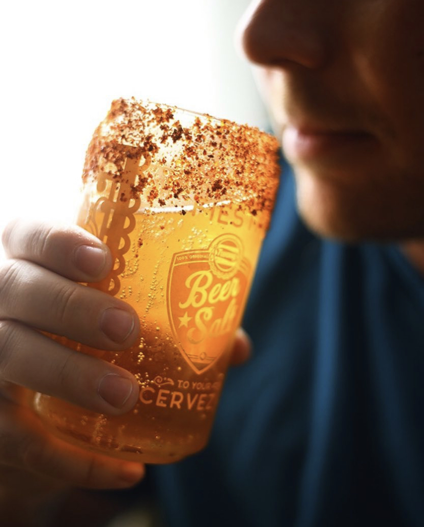 twang_official's tweet photo. Today is #SourestDay which means we have to flex a bit! ๐ชSour is in our DNA. #Twang #Beer #BeerSalt #TwangBeerSalt https://t.co/1yGY2hkdoZ