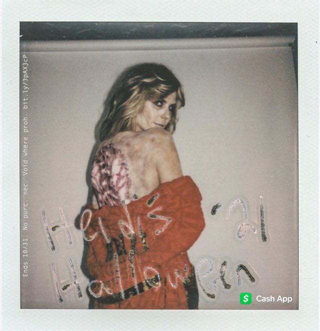 heidiklum's tweet image. BOOO! I’ve partnered with Cash App this Halloween to gift $1,000,000 in stock to my fans. For a chance to win, drop your cashtag, the name of your favorite company and follow @cashapp for spooky vibes #spookystocks #cashappcostumecontest #ad bit.ly/3pAX3cP