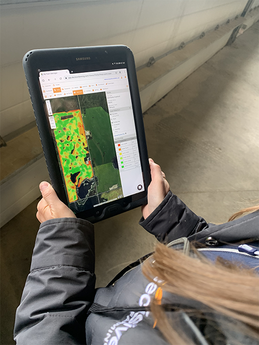 DecisiveFarming's tweet photo. Use VRT to apply the right amount of nutrients to each zone, and potentially produce more.

Let us help you integrate a #precisionag solution: https://t.co/XtmHBEbD9g

 #variablerate #OptimizeRX https://t.co/Px5kRnGd4J