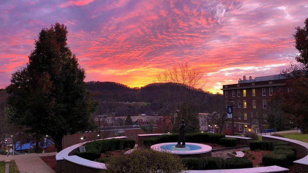 Blessed to receive a scholarship offer from Glenville State! 🔵⚪️ <a href="/GSCFootball/">Glenville State Football</a> <a href="/CoachBrianHill/">CoachBrianHill</a> #BLESSED