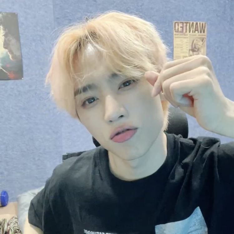 kswrecords's tweet photo. A healing thread~☀️

Love from Sunwoo https://t.co/UQWUCtrxp3