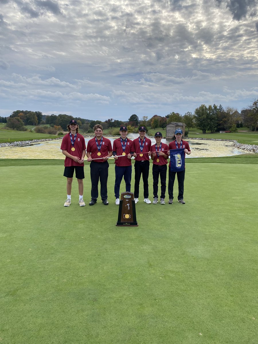 scasdathletics's tweet image. Hail Maroon and Gray!!
2021 STATE CHAMPS 🦁🏌️🏆
Be at the back of the South High School at 8:15 to welcome the champs home!!!!
📸: Mindy Sabol