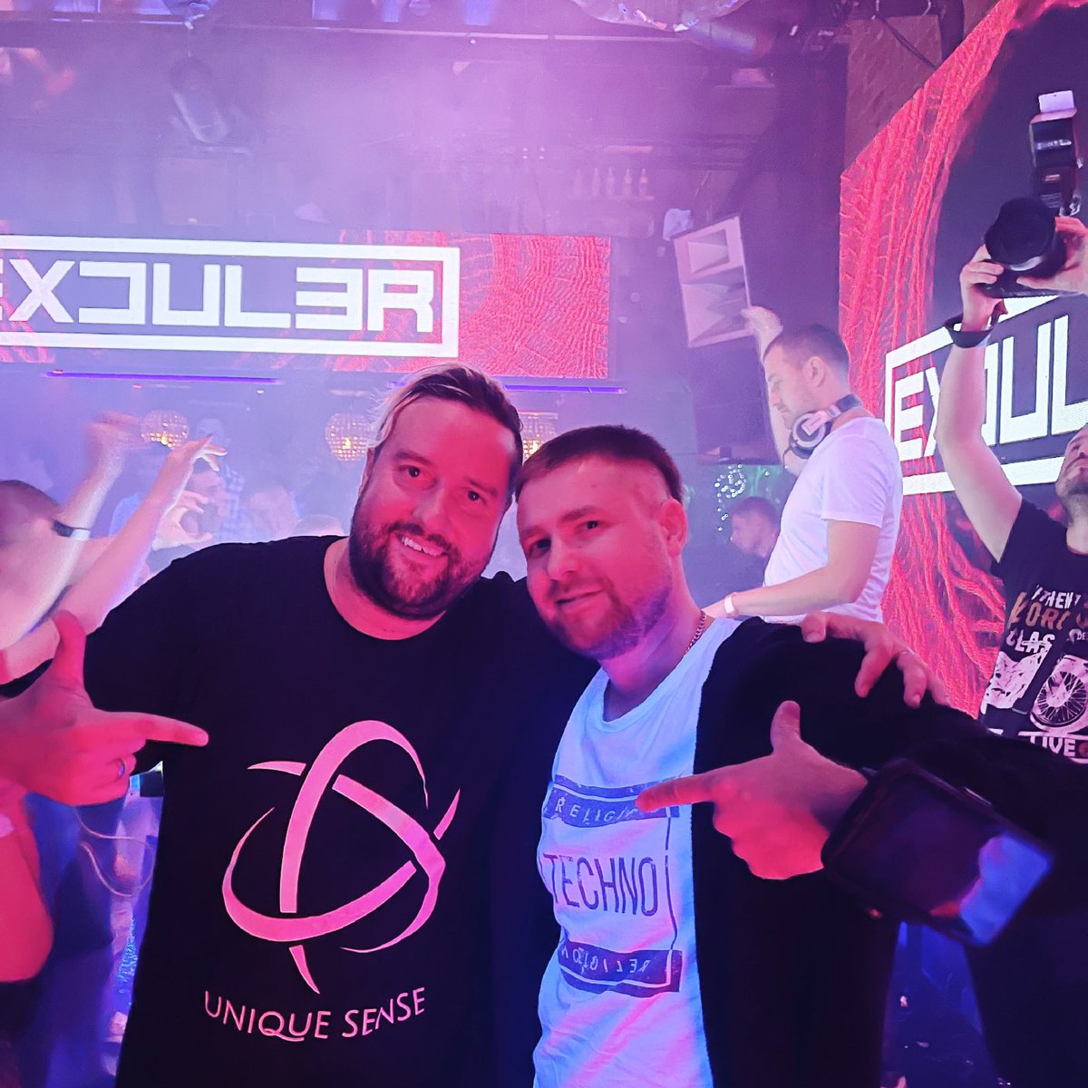 Rubea_Stella's tweet image. It seems to be that the Unique Semse Records and Techno are compliant. I was really glad to see you @AbstractVision1

#suanda #suanda300 #trancefamily #spb #edm #edmstyle #trance #progressive #uplifting #electronic #club #psytrance #party #music #dance #progressivetrance #mix