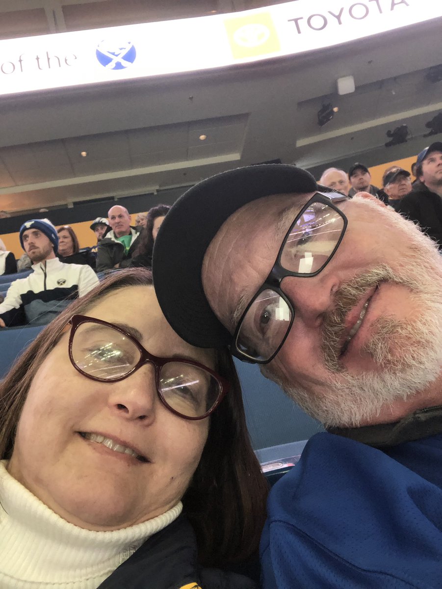 DOConnor880's tweet photo. Let’s go Sabres!  Happy to spend the evening with my favorite Sabres Fan. ❤️ https://t.co/apc9aWDRh8