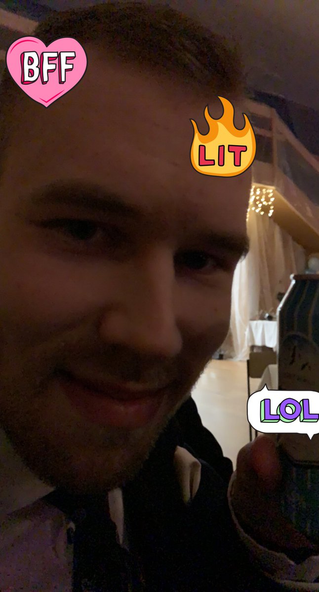 Alealelel's tweet photo. Hyvääää syntymäpäivää @iSpecialson ystäväiseni synttärilahjaksi tänään levutan mun newworld hahmon 60lvl ONNEA JA MENESTYSTÄ CHAMP https://t.co/6IV1k3hn7J