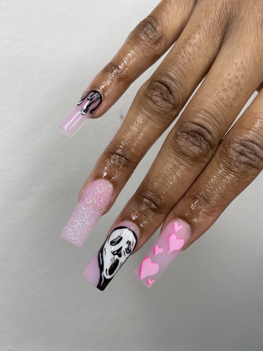 dejmichelle's tweet photo. thought y’all might like these 👻💕 https://t.co/x5naq6Y9nW