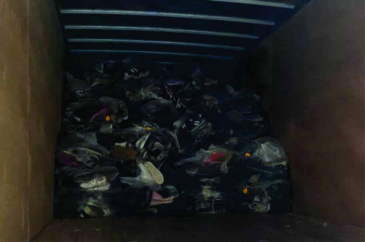 LivoniaDems's tweet photo. The Livonia Dems Shoe Drive was a huge success. Today we loaded the 3,528 pairs of shoes we collected onto a truck. The shoes will be sent to Central America to help people there. #ActivismWorks #DoingForOthers https://t.co/4gkqQZ4mP5