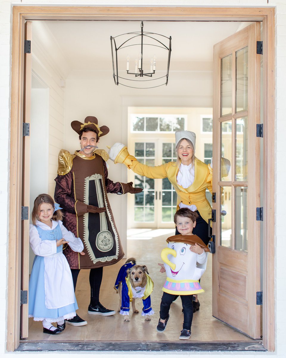 Ali Fedotowsky-Manno tweet media