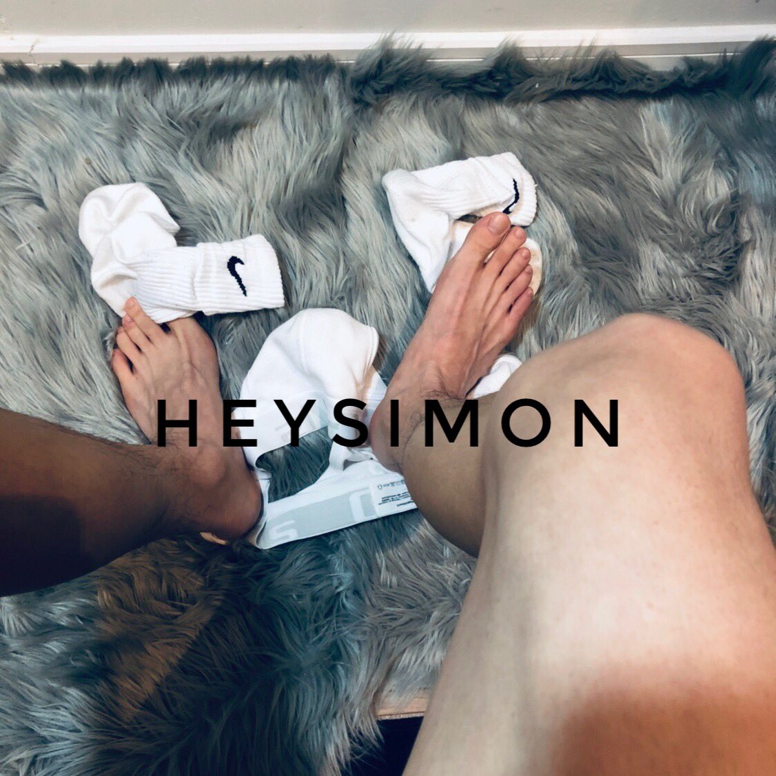 HeySimon tweet media