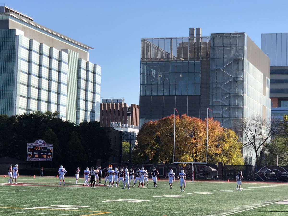 _jackjack7's tweet photo. I had a great time watching @UChicagoFB win over the weekend. Thank you to @Coach_Cutty @CoachDerickson and @FB_Coach_Wilk for the invite and hospitality! Also great to see @matthew_warden1! https://t.co/SzYa4gQZi2