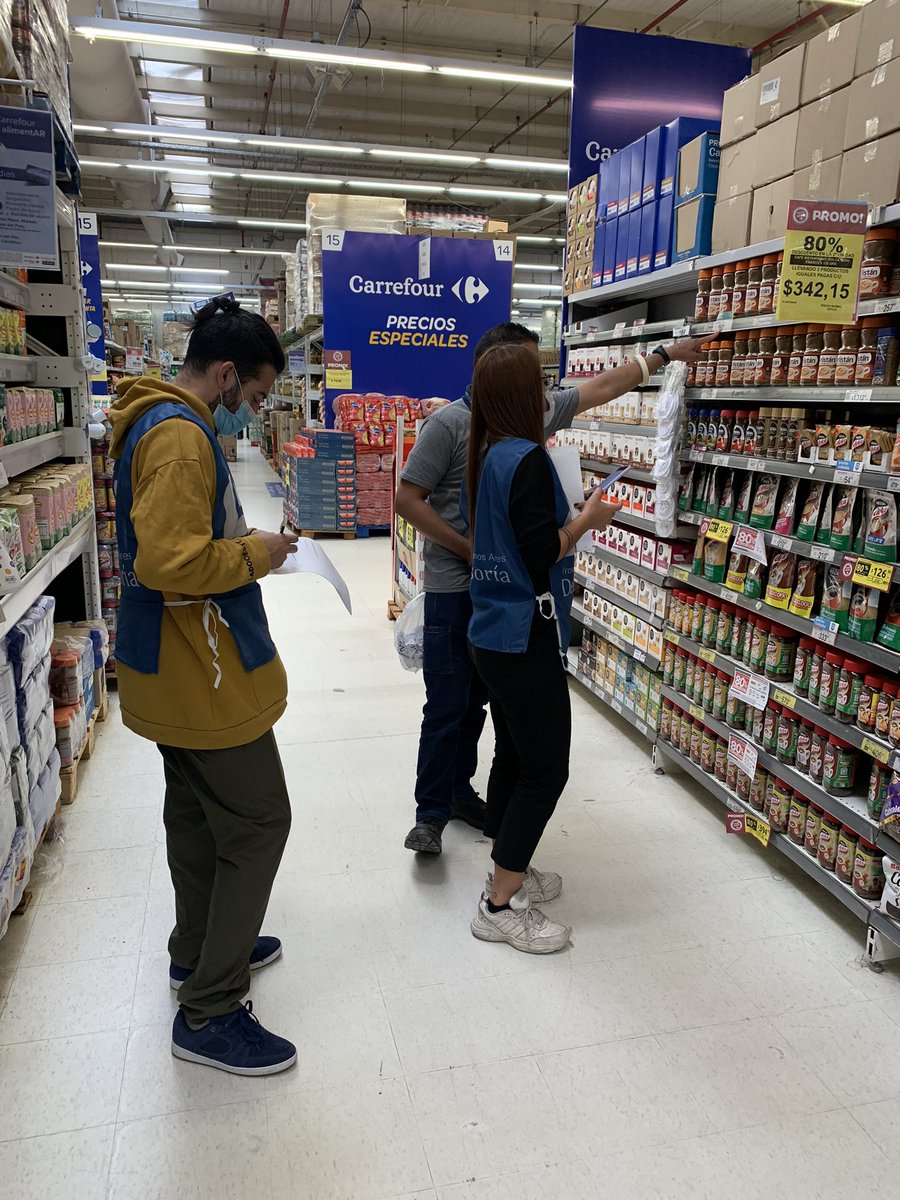 fdearma's tweet photo. Hoy la delegación de Merlo de la Defensoria del Pueblo de Buenos Aires recorrió diferentes supermercados e hipermercados para controlar el cumplimiento del acuerdo de precios.

Cuidamos tu bolsillo, te cuidamos a vos. 

#DefensoríaPBA https://t.co/AUhz26fAJZ