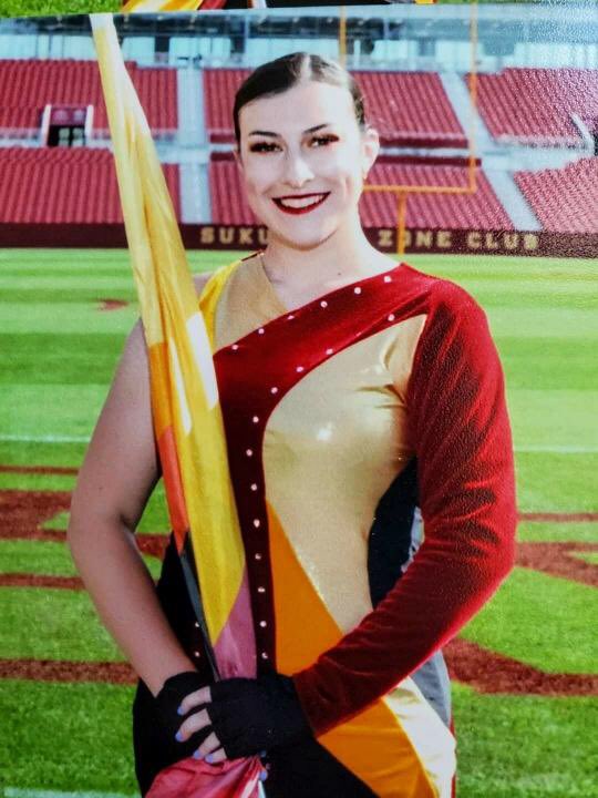 HEHSFlags's tweet photo. Shout out to Shelby, HEHS Class of 2020, who is continuing guard in college! 🏳Shelby is a soph at Iowa State, performs with the marching band, and a member of Tau Beta Sigma. We are Hoffman and Skyhawk proud! 💙🧡 #hoffmanhawks https://t.co/0YP8J1udnH