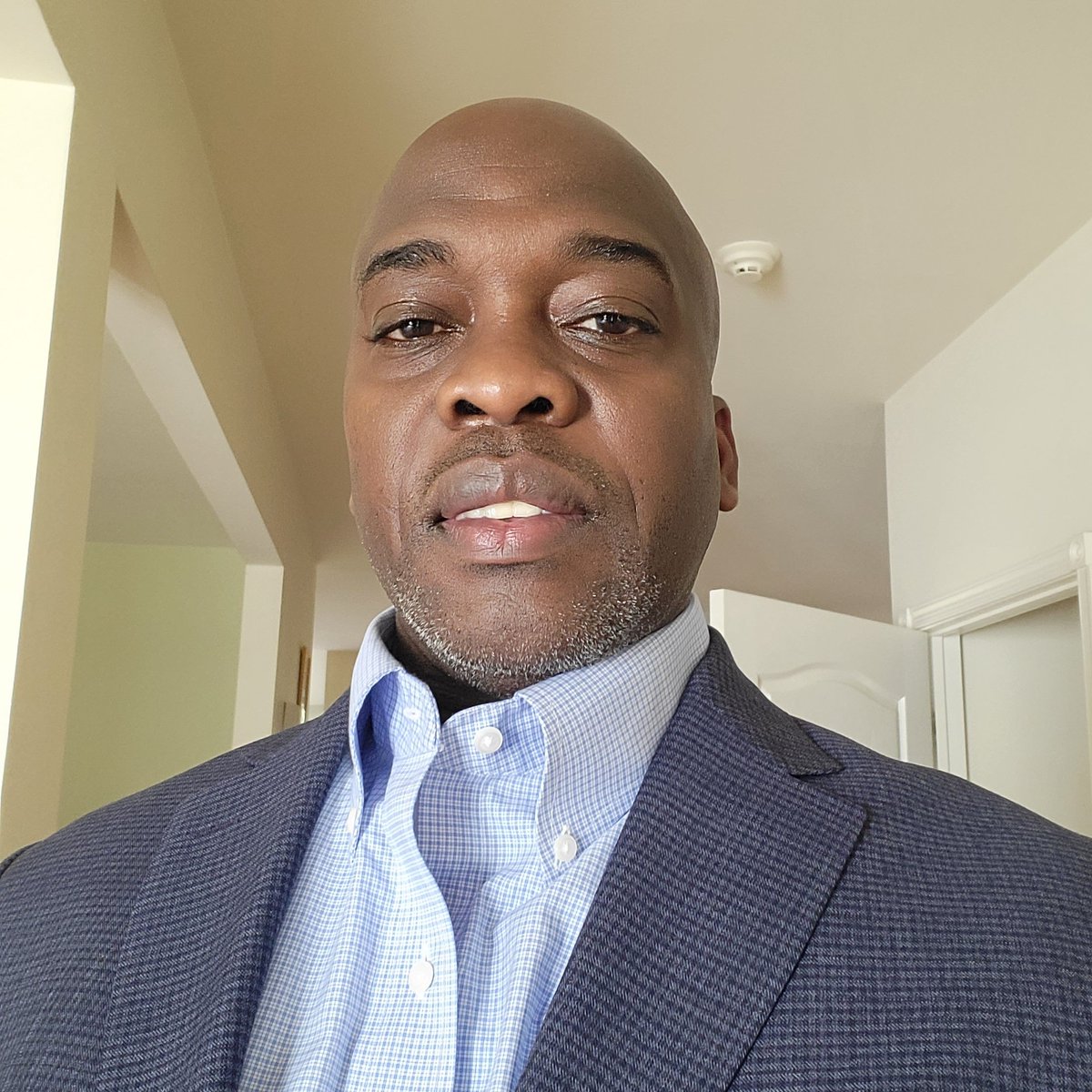 DRE tweet media