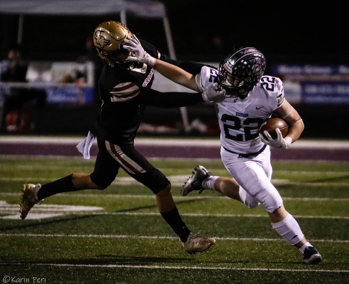 🏈💙⚓️ Proud of this Hudson Team!!!  Finished the season 8-2 and those two losses were by ONE point each!  Bring on the playoffs, which start Friday at home!  Good luck!!! 💙⚓️🏈 <a href="/RollHudFootball/">Hudson Football</a> flickr.com/photos/perifam…