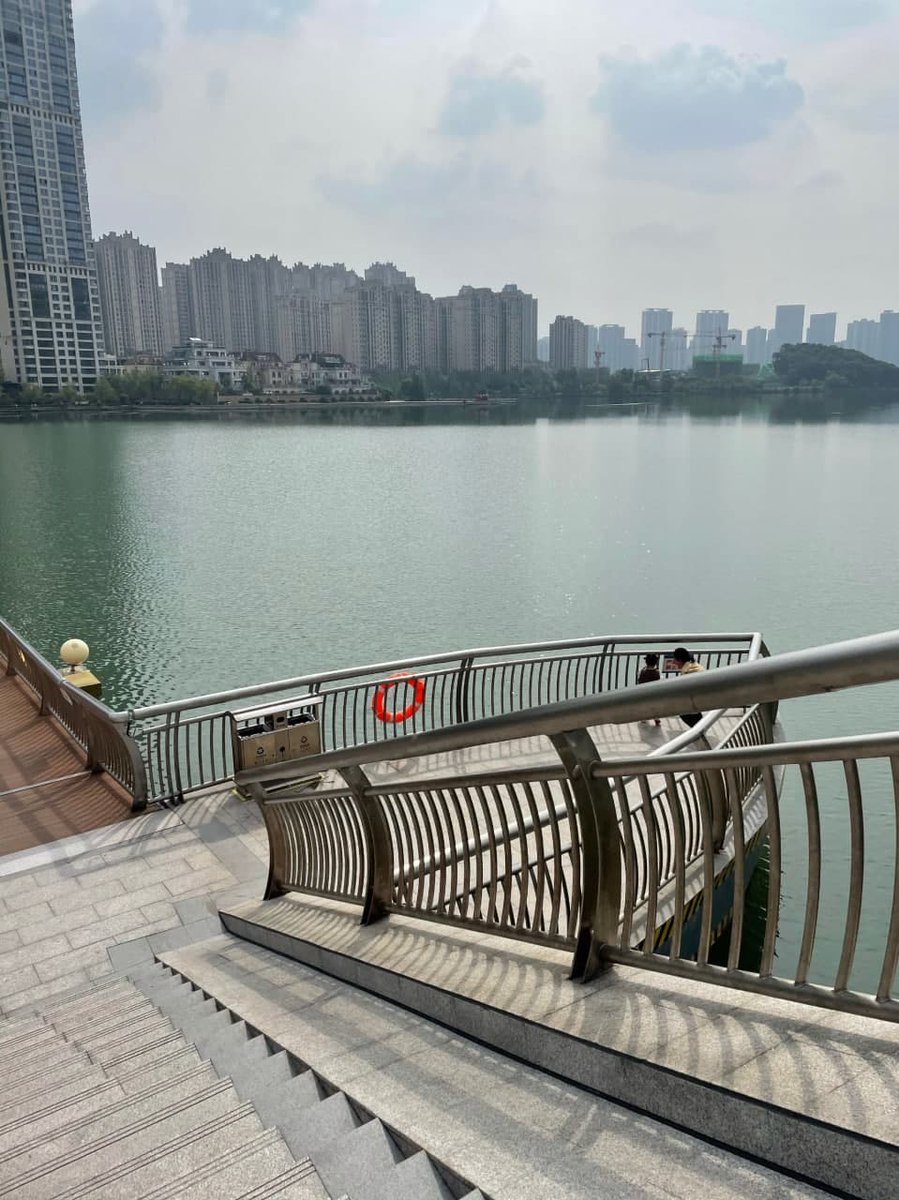 yuhuiwang5's tweet photo. I love running because not only can I exercise, but I can also relax and watch the scenery. https://t.co/CRbcvNobPV