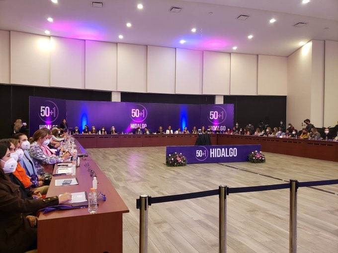 ¡<a href="/50mas1Mx/">50+1</a> sigue creciendo!

Desde el #EdoMéx felicitamos a <a href="/caroviggiano/">Carolina Viggiano</a> y a todas nuestras compañeras hidalguenses por la instalación de <a href="/50mas1Hidalgo/">50mas1Hidalgo</a>.

Les deseamos mucho éxito, con la seguridad de que su trabajo se traducirá en los mejores resultados. 

¡Enhorabuena!