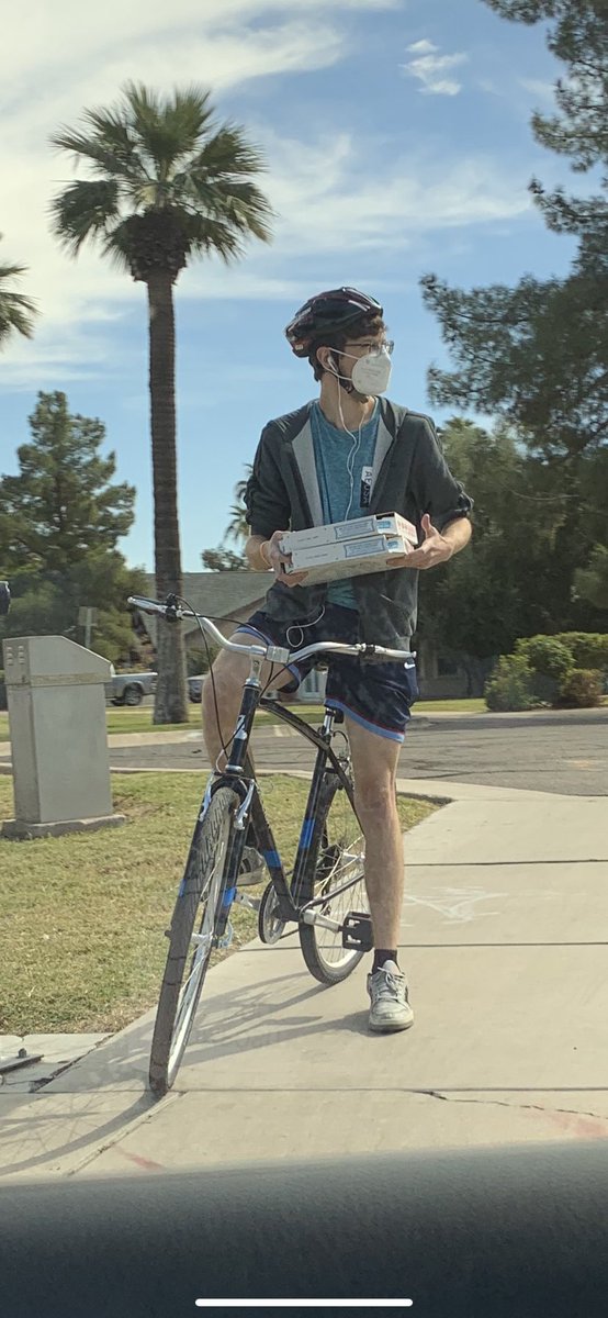 The_RealDavinci's tweet photo. people on bikes with things in their hands https://t.co/7I87N4ldTr
