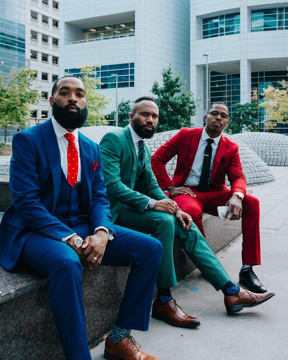GrandGentlemen's tweet photo. If you are not willing to learn, no one can help you. 

If you are determined to learn, no one can stop you. 👑👔

Apply for our scholarship opportunities TODAY for students attending @okcps and surrounding areas! 👇🏾

https://t.co/lHhgXaoGuW https://t.co/EwLlRHTKGO