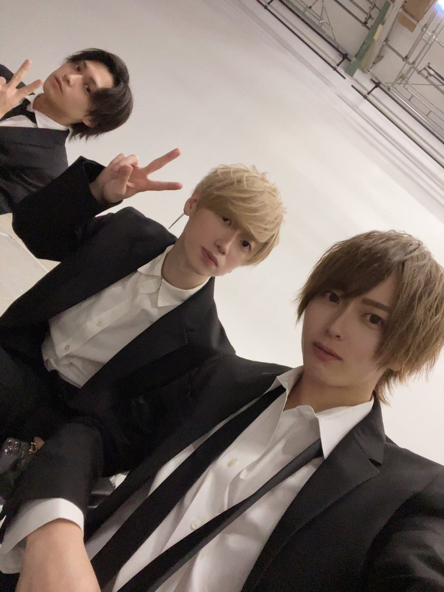 msymsk0915's tweet photo. たまにはスーツもどぉ？👔
.
.@ai_officia1 https://t.co/1SP4HQK7dN