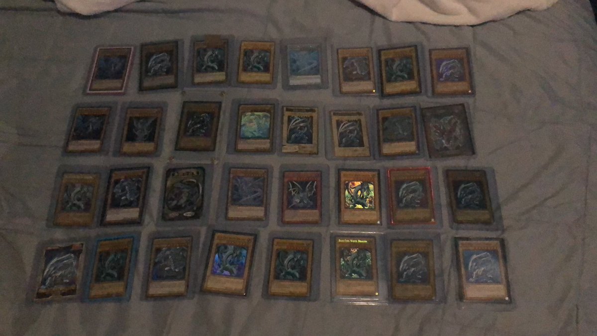 AzureJustin's tweet photo. @YuGiOh_TCG Would look good to add and possibly first alternative blue eyes! #sweepstakes #YGOCollection https://t.co/lalescCSLt