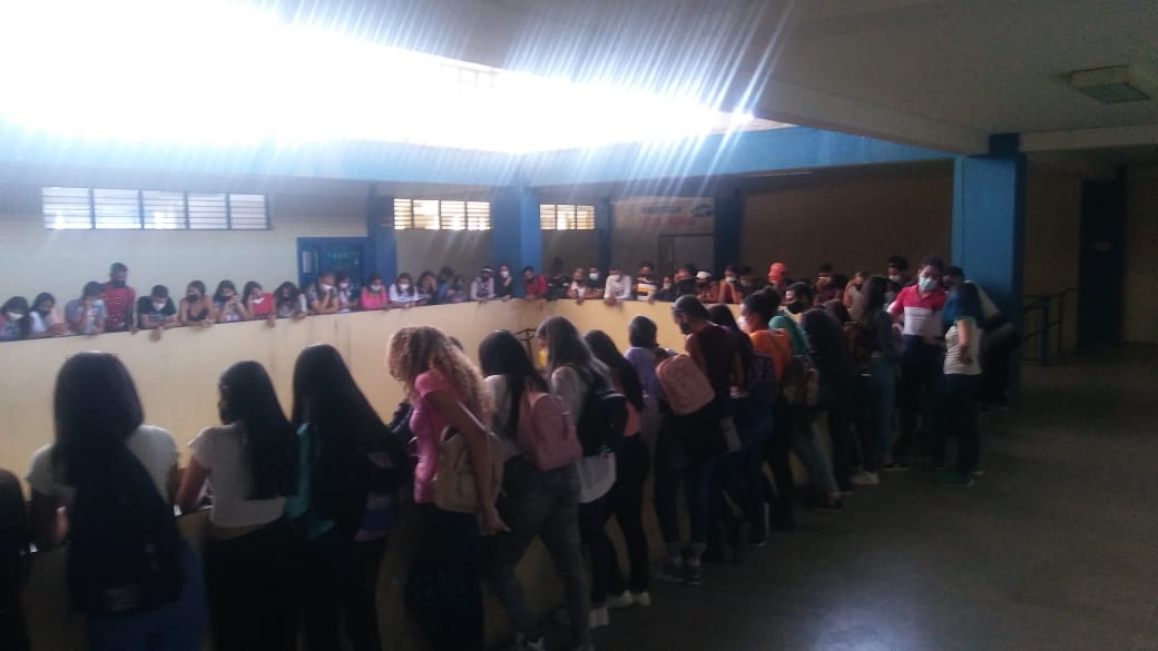 Citemaracay's tweet photo. #UnesrRegresoAClasesSeguro Núcleo Maracay activa en éste  Regreso a Clases Presenciales en el Sector Universitario @nicolasmaduro @ALEJANDRINARE1 @TibisayLucena8 https://t.co/C2zAHLJAgc