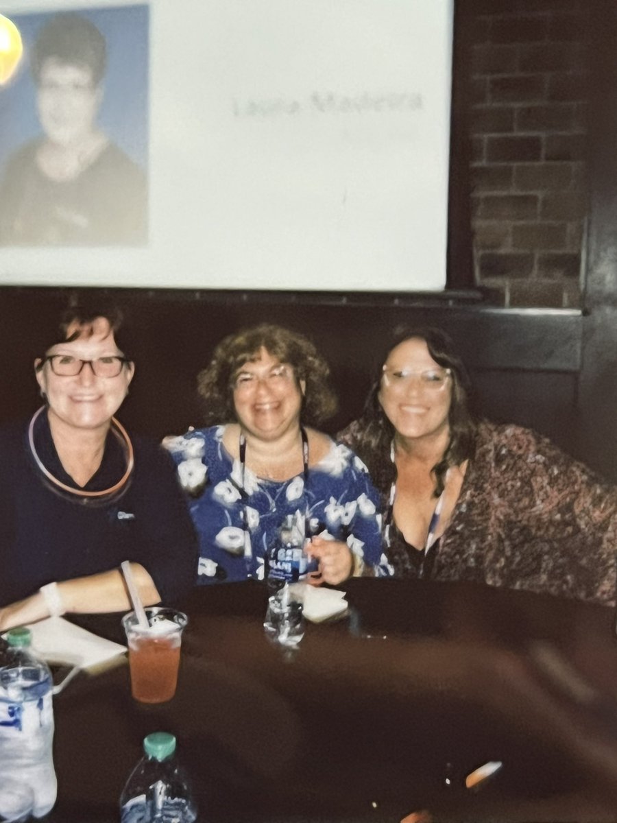 SLByrneCPA's tweet photo. Hanging out with my #Top100 ProAdvisor friends who are like #FaMelio @Judie_McCarthy @ClientHubApp @KarenDellaripa Thanks for the Polaroid @davidleary @MelioPayments #snh21 https://t.co/fUlQykjrVD