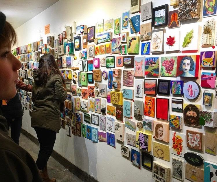 Sat, 10/30 at 5p, “The 20-Dollar Art Show” comes to the Museum! There will be food, drink, MC <a href="/MOsleyWOtta/">KILLY HOLIDAY</a> &amp; $20 art. Costumes encouraged. COVID-19 vaccination card required or negative COVID-19 test taken within 72 hrs. Tickets $5: buff.ly/3E5IWAh #ExperienceWonder