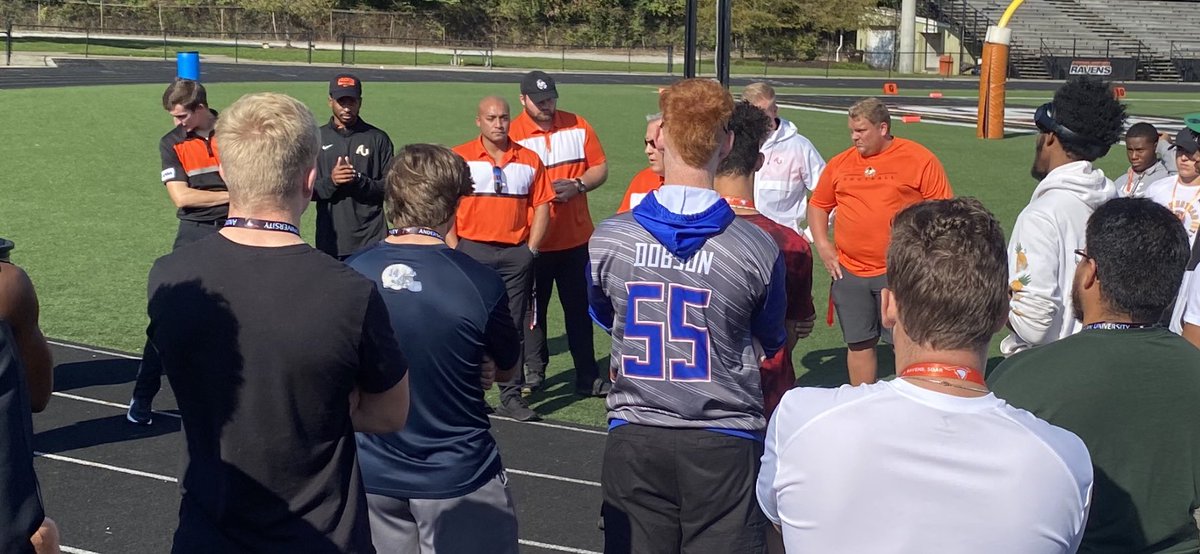 Tiffdobson12's tweet photo. Game day visit 10.09.21
Thanks to ALL coaches! Go Ravens! Riley had a great day. All smiles! And the fire in his eyes is back!! @AUFootball__ @OLCoachPahl @CoachRock @CoachRowe_ https://t.co/jydK6pK1Ue