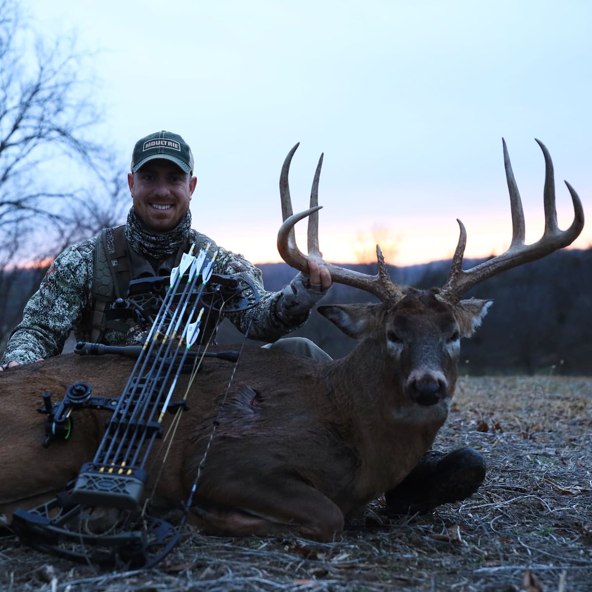 Check out this story!!
Link: youtu.be/xdoUugV0MBw
#deerhunting #bowhunting #buck