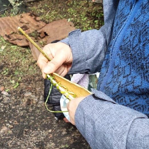 El día de ayer iniciamos el taller de elaboración de canoas en Caleta Mejillones realizado por Cristóbal Rain, artesano de nuestra comunidad.

Este taller es parte de nuestro trabajo con la SUBPO Pueblos Originarios, por la revitalización de nuestra cultura.