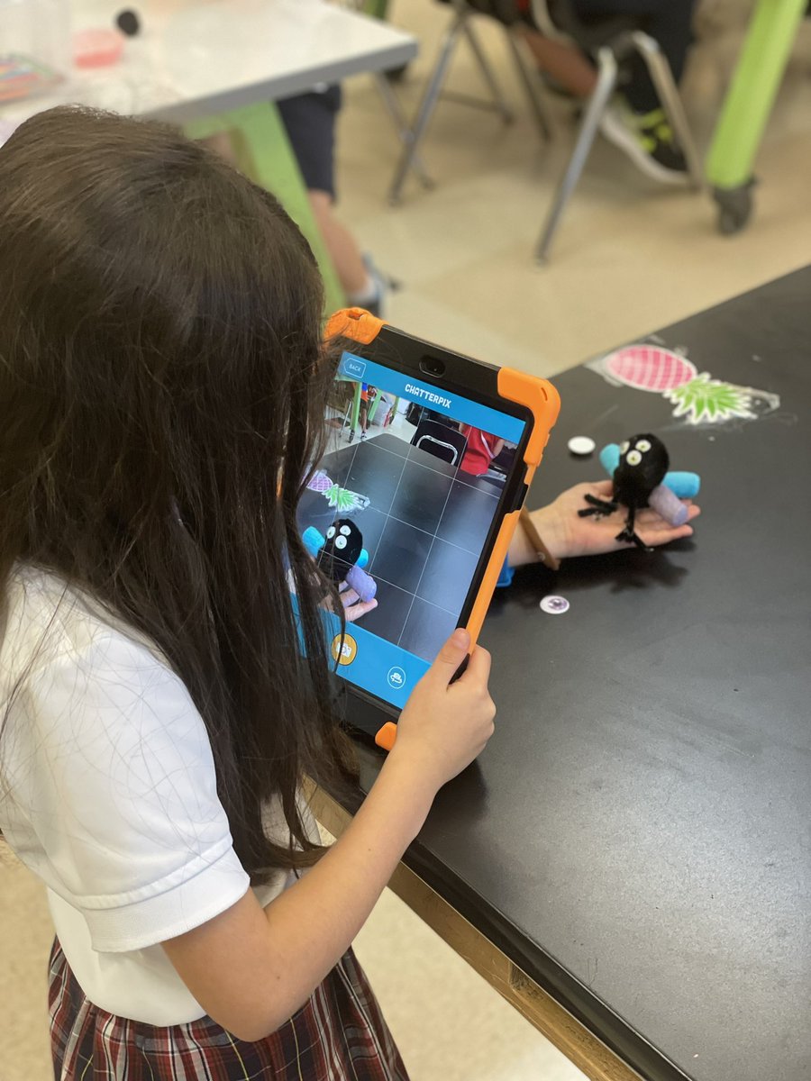 MsMastersMakers's tweet photo. After reading the story “Hey, That’s MY Monster,” first graders created their own monster and then used @ChatterPixIt to make their monster come to life and explain what kind of monster they would want under their beds to help them sleep at night! @robshouston https://t.co/k9Sbqaqah8