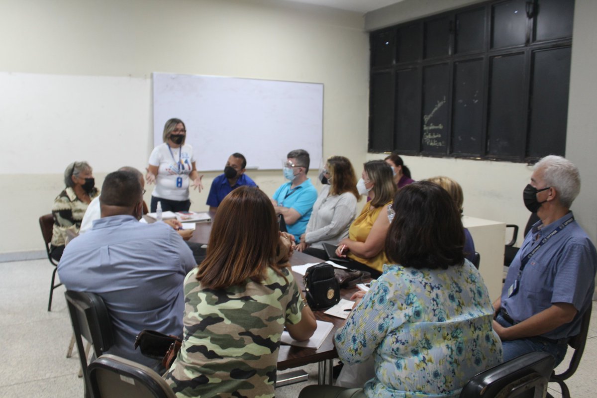 uptlara's tweet photo. #Enterate Docentes y estudiantes del #PNFCP se reencontraron para iniciar el #RegresoAClasesSeguro
#UptaebActiva
#EducacionUniversitaria
#EntreTodosNosCuidamos
@NicolasMaduro @TibisayLucena8 @delcyrodriguezv @michellyvivas @mppeduniv https://t.co/VPB6EYPXLB