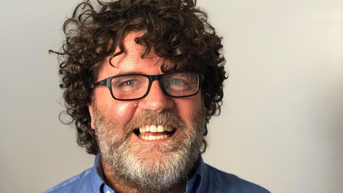 westaustralian's tweet image. The death of popular Perth radio host Russell Woolf has shocked the industry.
bit.ly/3ntfMnN