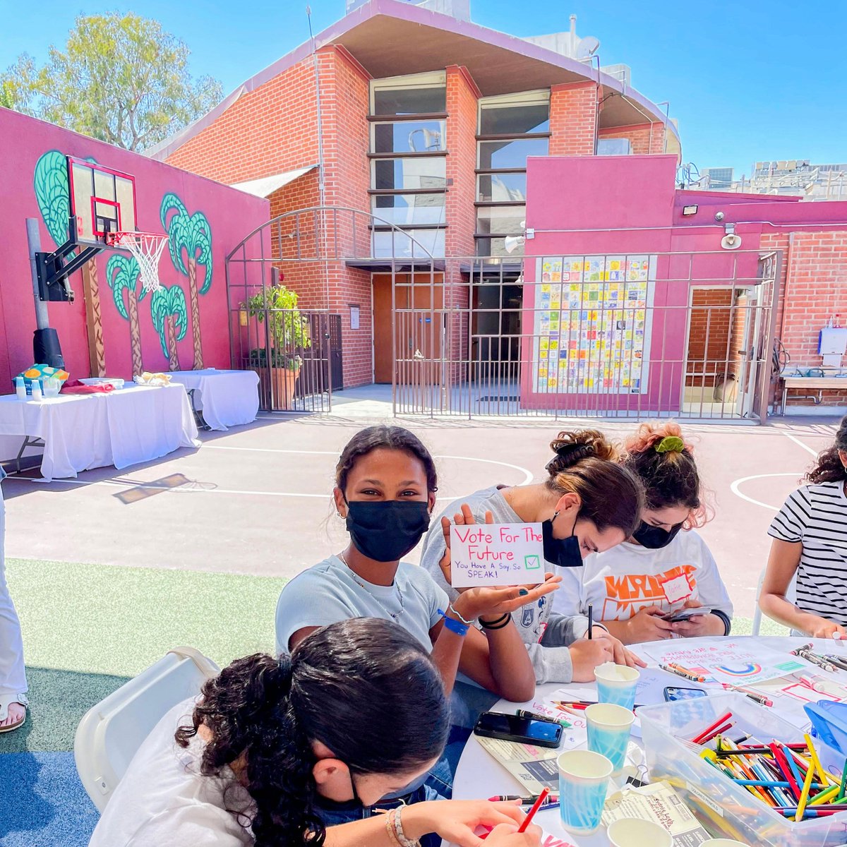 TheCivicsCenter's tweet photo. High School Voter Registration Week 2021 was another huge success! We are spotlighting students across the country who joined us and preregistered their peers ⭐ https://t.co/rh4W1Wz6l0