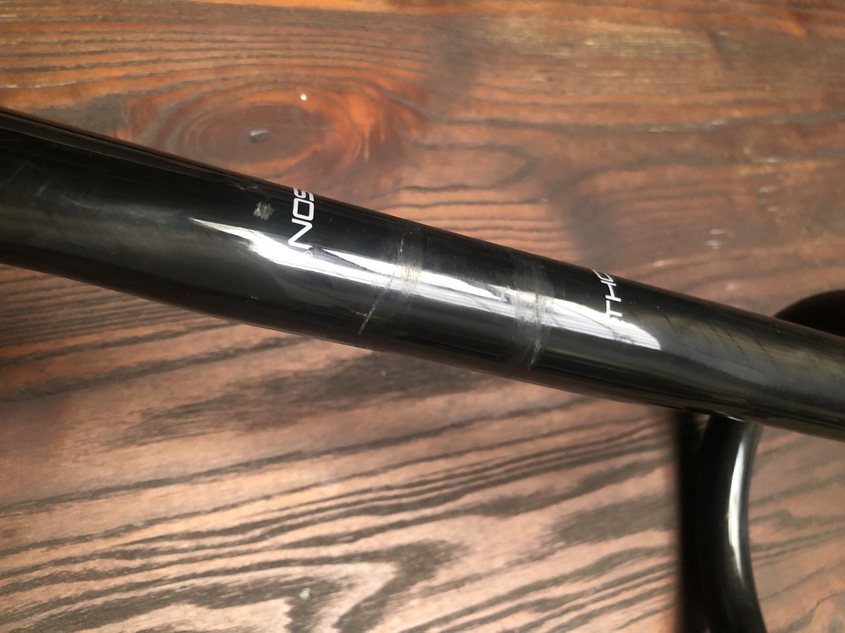 DPALPA1's tweet photo. #fnfjb
Thomson Road Carbon drop bar
40cm
1.7 jt

Dipake 6 bulanan, dijual soalnya ganti bar yg matching sm stem

Cuman buka pasang 2x (ganti stem), selalu pake torque wrench waktu masangnya (4nm)

Kondisi scratch pemasangan. Cek foto aja ya

Lokasi Bandung https://t.co/ZITv1kyGja